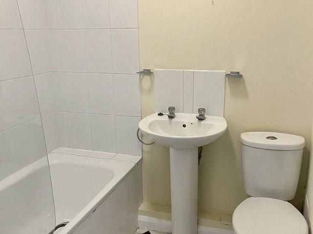 Apartment for rent in Stow Hill, Wales
