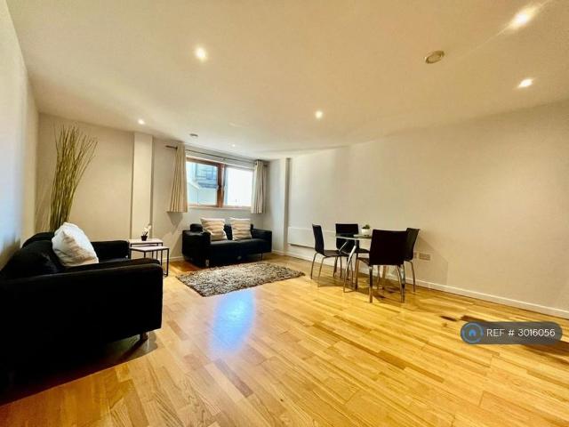 Apartment for rent in Richmond Hill, West Yorkshire