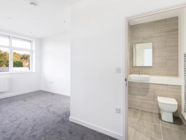 Apartment for rent in Camberley, Surrey Heath