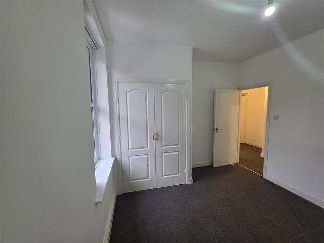 Apartment for rent in Hurst, Greenheys