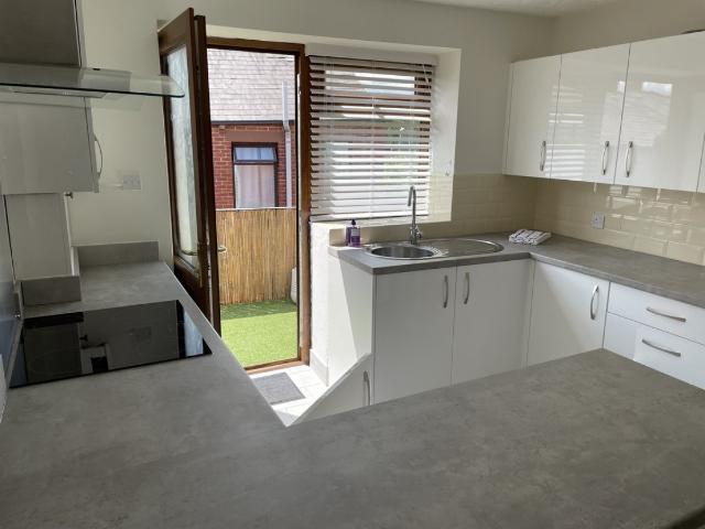 Apartment for rent in Buckley, Burnedge