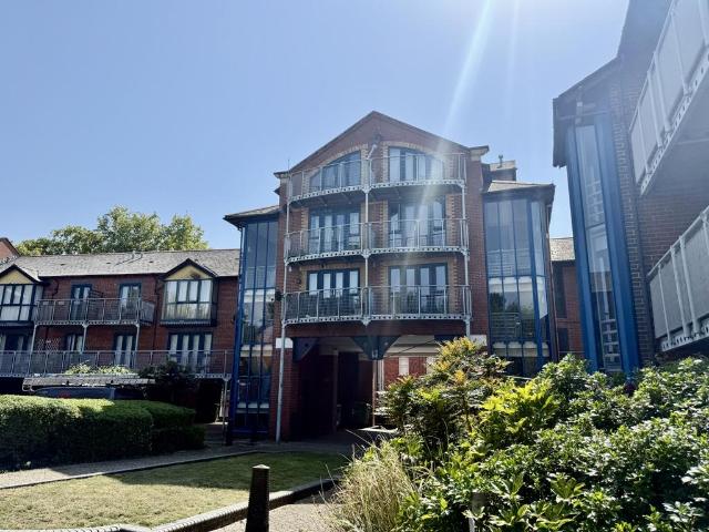 Flat for rent in Charlton, Dromore