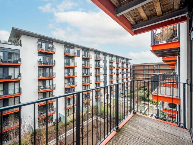 Flat for rent in Greater London