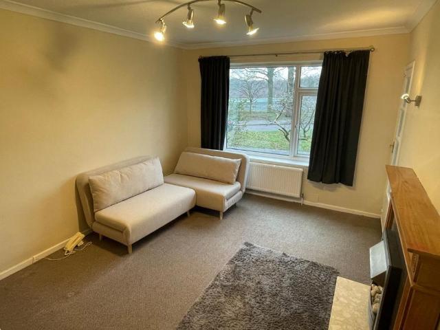 Apartment for rent in Moor Allerton, West Yorkshire