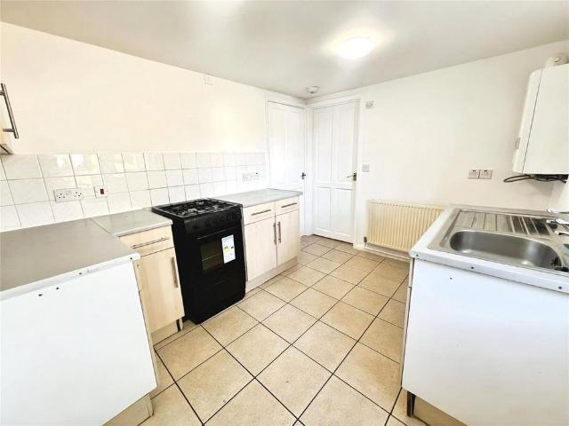 Apartment for rent in Snodhurst, Chatham