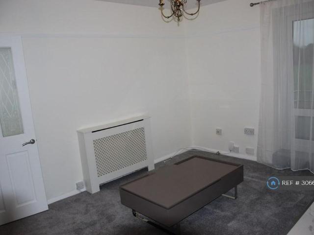 Apartment for rent in Borehamwood, Hertsmere