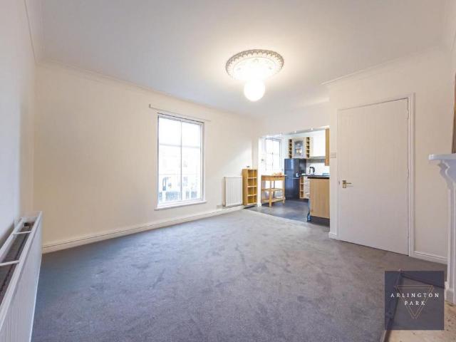 Apartment for rent in Heigham Grove, East Bank