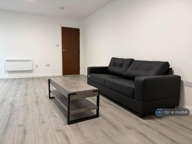 Apartment for rent in London Borough of Hounslow, Greater London