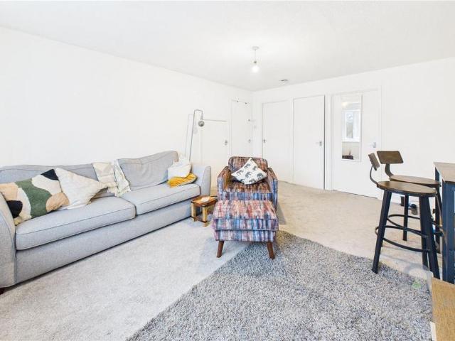 Apartment for rent in Boughton Green, Boughton
