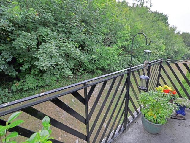 Apartment for rent in Hillview, Surrey
