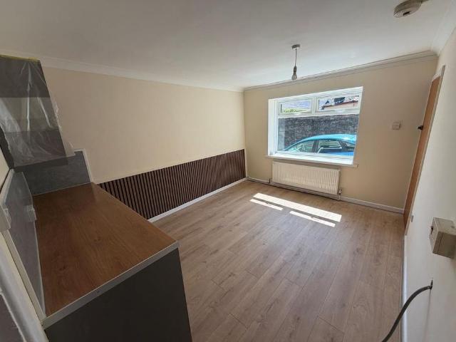 Apartment for rent in Wales