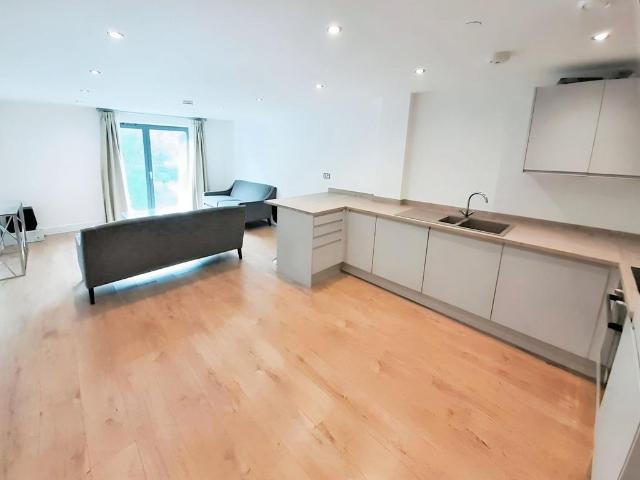 Flat for rent in Leylands, West Yorkshire