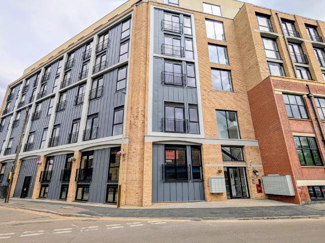 Flat for rent in St Matthew's, Old Wharf