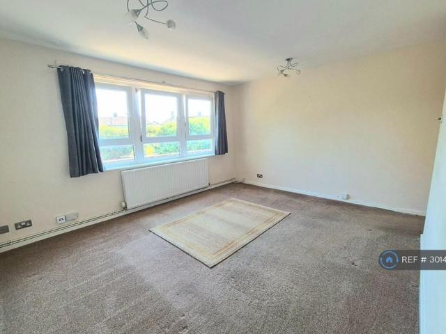 Apartment for rent in Thames View, Greater London