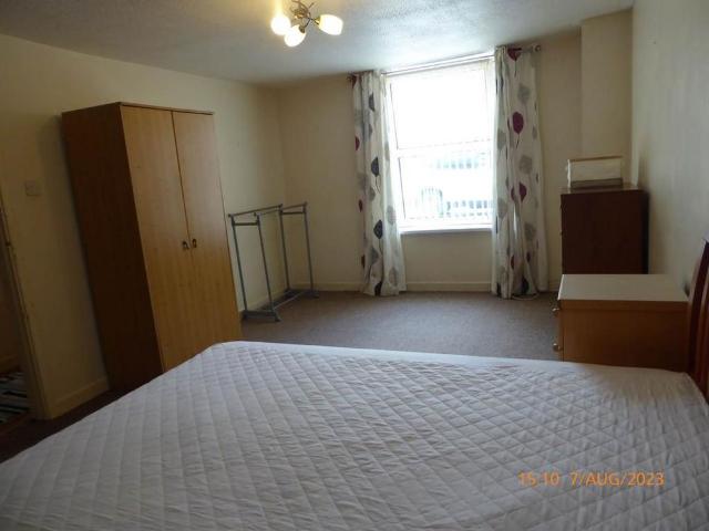 Apartment for rent in Carmarthen