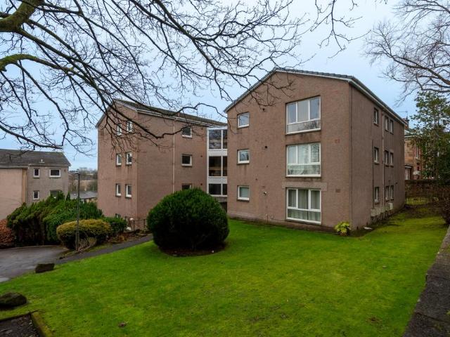 Flat for rent in Langside, Scotland