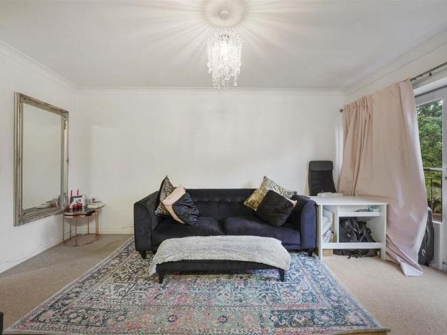 Apartment for rent in Greater London