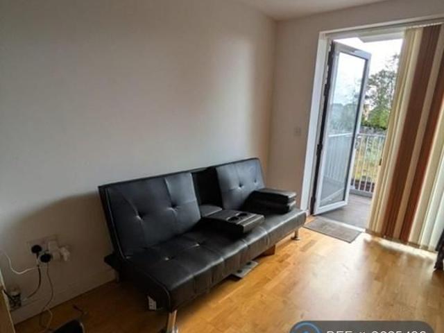 Apartment for rent in Slough
