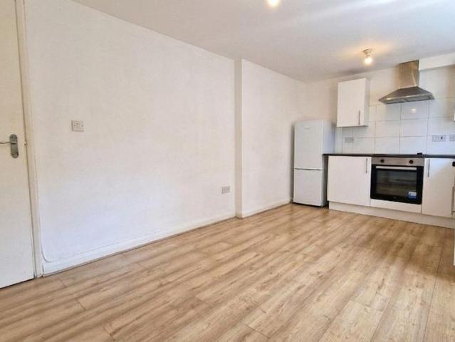 Apartment for rent in Bury Park, Luton