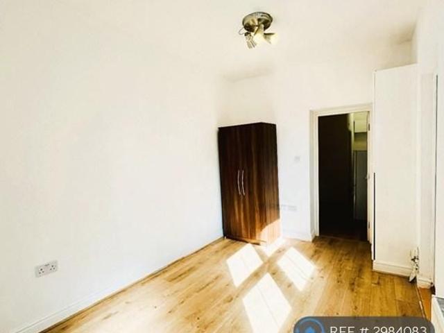 Apartment for rent in Streatham Hill, Greater London