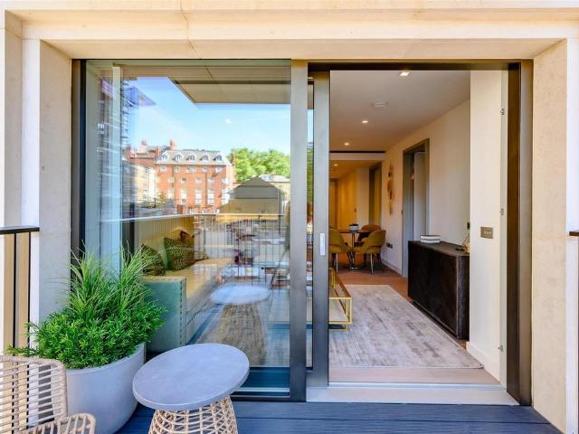 Flat for rent in Paddington, Greater London