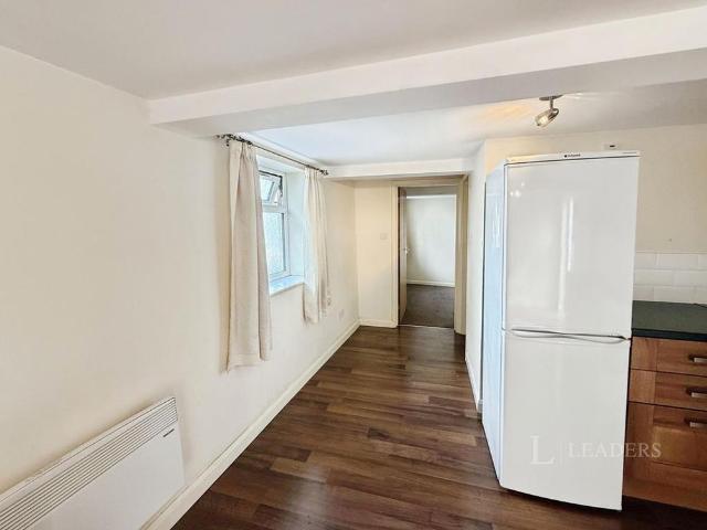Apartment for rent in Brook Street, Bourne Vale