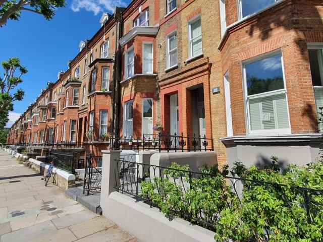 Flat for rent in Maida Vale, Greater London