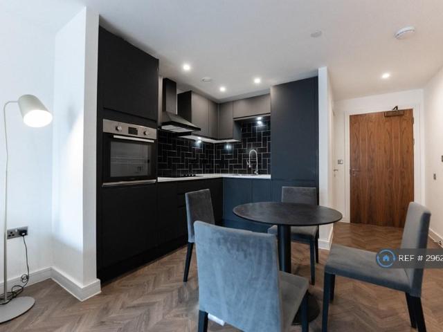 Flat for rent in Ropewalks, Calderstones