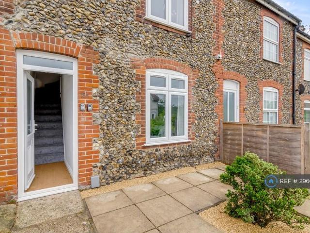 Flat for rent in Crostwick, Norfolk