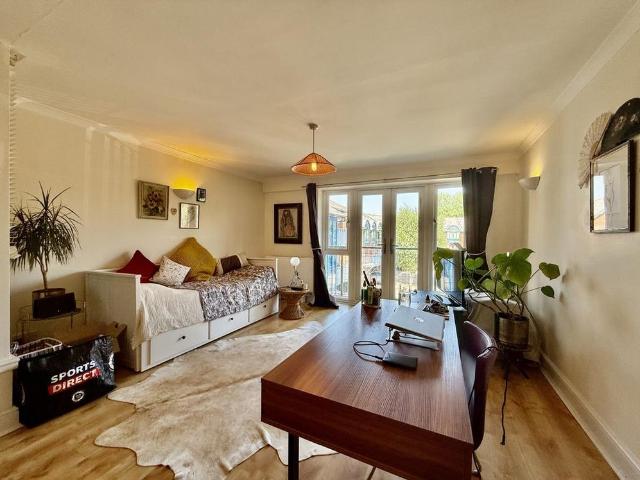 Apartment for rent in Charlton, Dromore