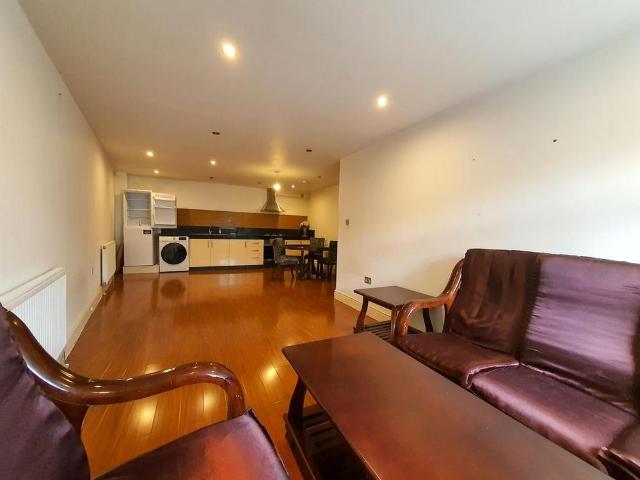 Apartment for rent in London Borough of Ealing, Greater London