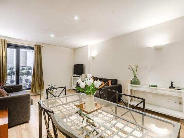 Apartment for rent in Brompton, Greater London