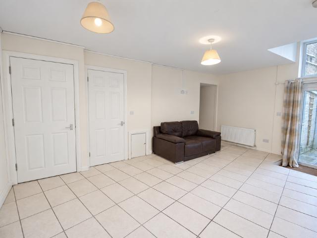 Apartment for rent in London Borough of Ealing, Greater London