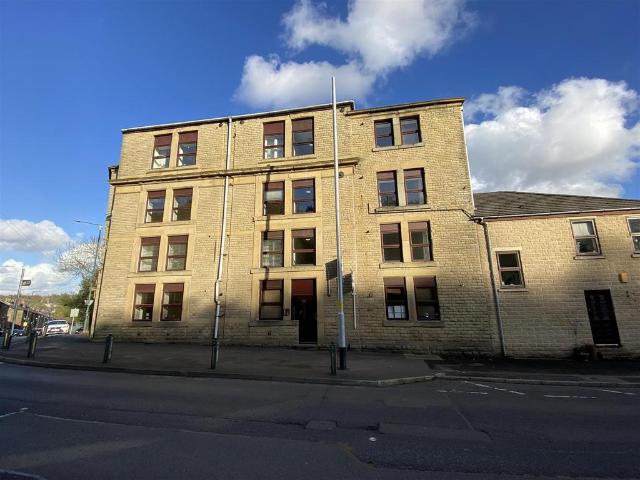 Flat for rent in Greenheys, Greater Manchester