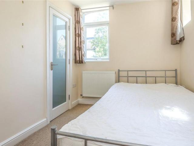 Apartment for rent in Holywell, The Slade