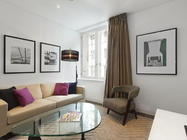 Apartment for rent in St Clement Danes, Greater London