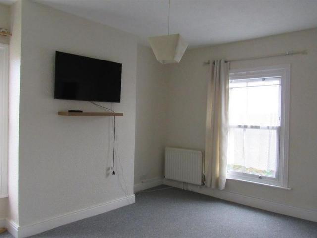 Apartment for rent in Oxenden, Canterbury
