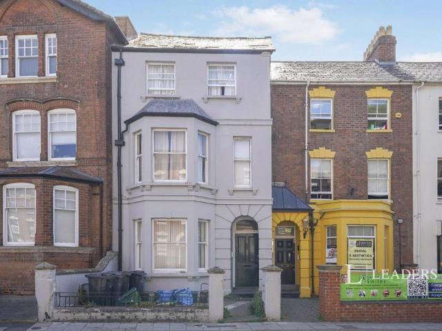 Flat for rent in Kings Barton, Gloucester