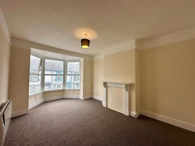 Flat for rent in East The Water, Torridge