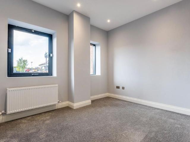Apartment for rent in Hart, Hampshire