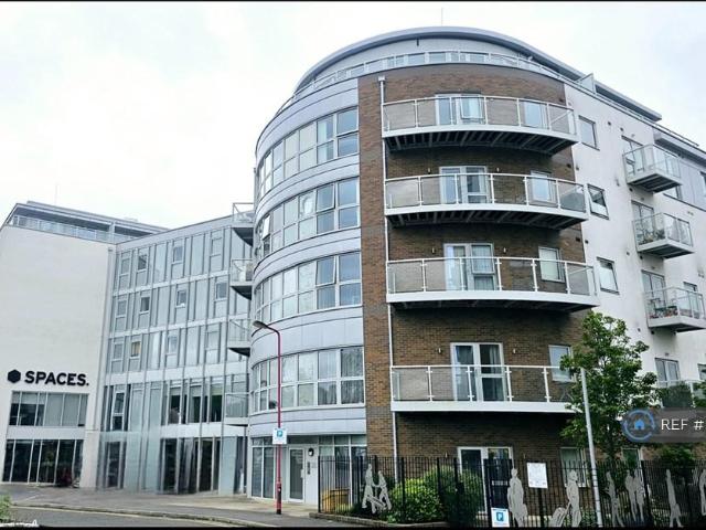Flat for rent in Guildford Park, Westborough