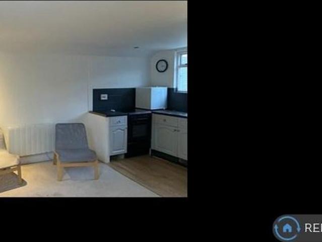 Apartment for rent in Strode, Devon