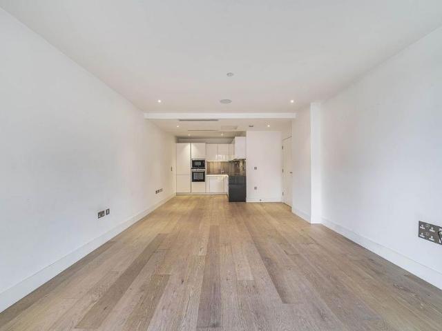 Apartment for rent in Fulham Riverside, Greater London