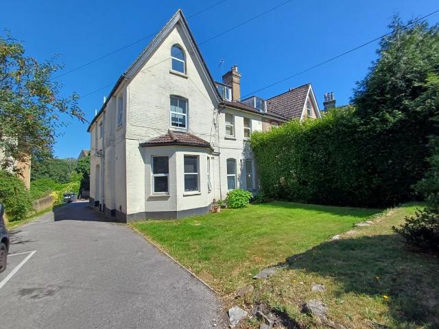 Apartment for rent in West Cliff, Bournemouth