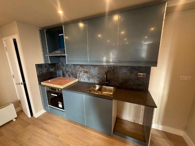 Apartment for rent in London Borough of Croydon, Greater London