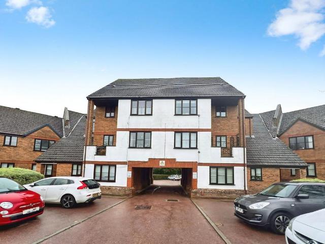 Flat for rent in Swindon