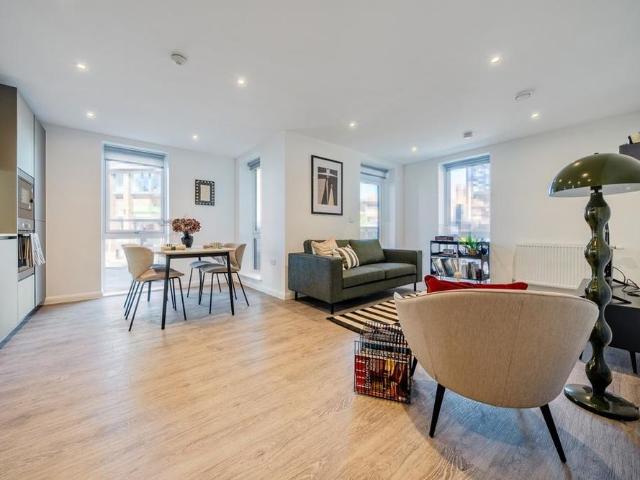 Apartment for rent in New Town, Monks Orchard