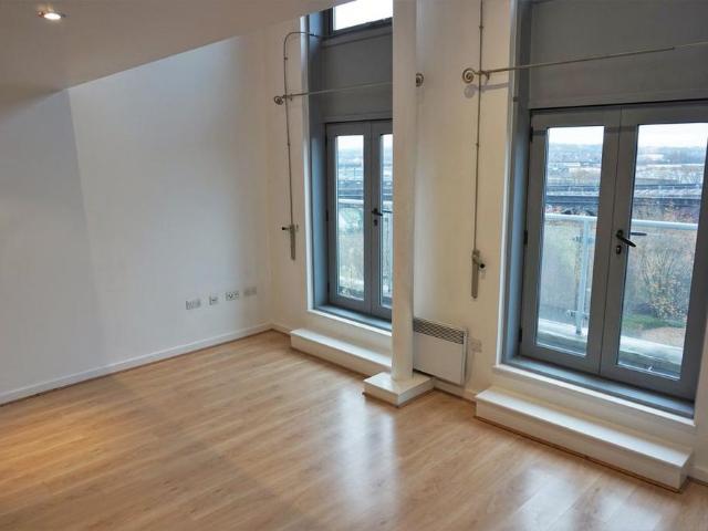 Apartment for rent in Holbeck, West Yorkshire