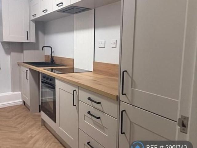 Apartment for rent in Lenton Abbey, Haddon
