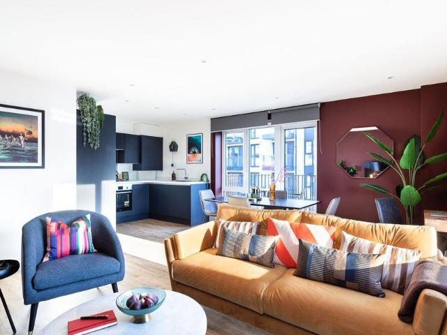 Flat for rent in Daws Hill, Cressex